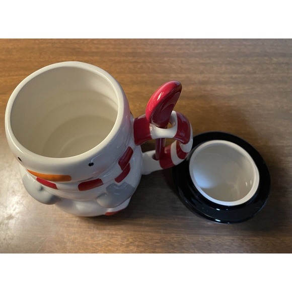 Set Of 2 Snowman Mugs w/ Spoon & Lid Christmas by St. Nicholas Square Tree Lot - Picture 8 of 9